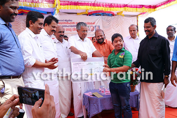 ಎಂಡೋಸಲ್ಫಾನ್ ಸಂತ್ರಸ್ಥರ ಬಗ್ಗೆ ಕೇಂದ್ರ ಸರಕಾರಕ್ಕೆ ಕಾಳಜಿ ಇಲ್ಲ : ಪಿಣರಾಯಿ ವಿಜಯನ್